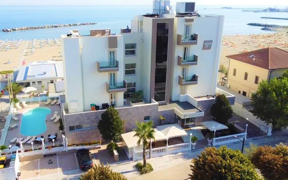 Hotel Caesar Paladium ริมินี ภายนอก รูปภาพ