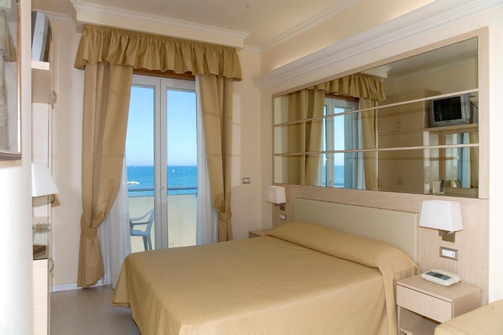 Hotel Caesar Paladium ริมินี ห้อง รูปภาพ